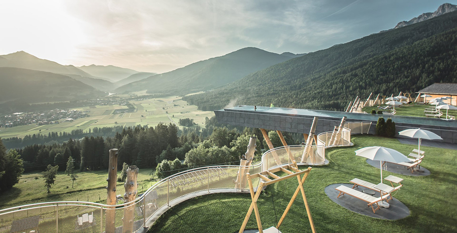 Der neue Skypool des Hotel Hubertus