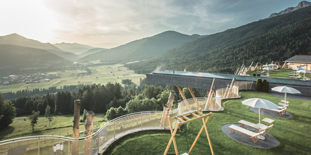 Der neue Skypool des Hotel Hubertus